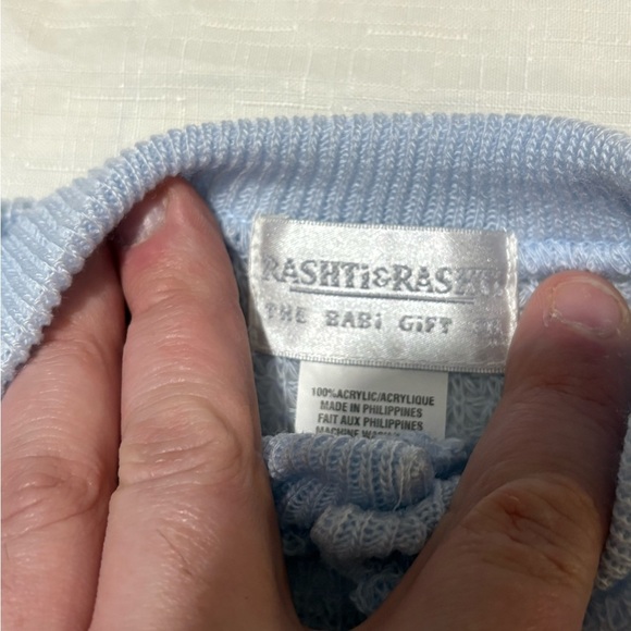 Vintage Blue Kids Matching Set with Hat and Booties - Picture 9 of 13